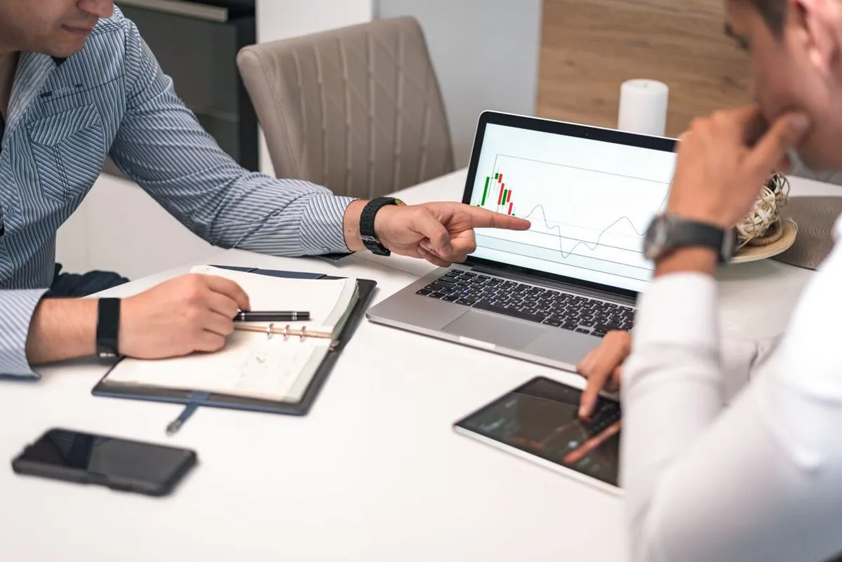 GoHighLevel vs ActiveCampaign: qué gana para tu agencia